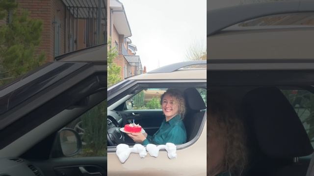 Ягодка счастлива