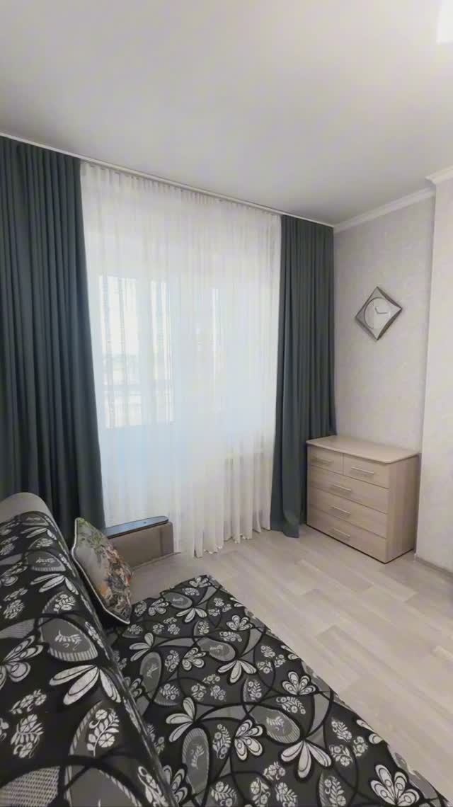 Ленинградская, 8