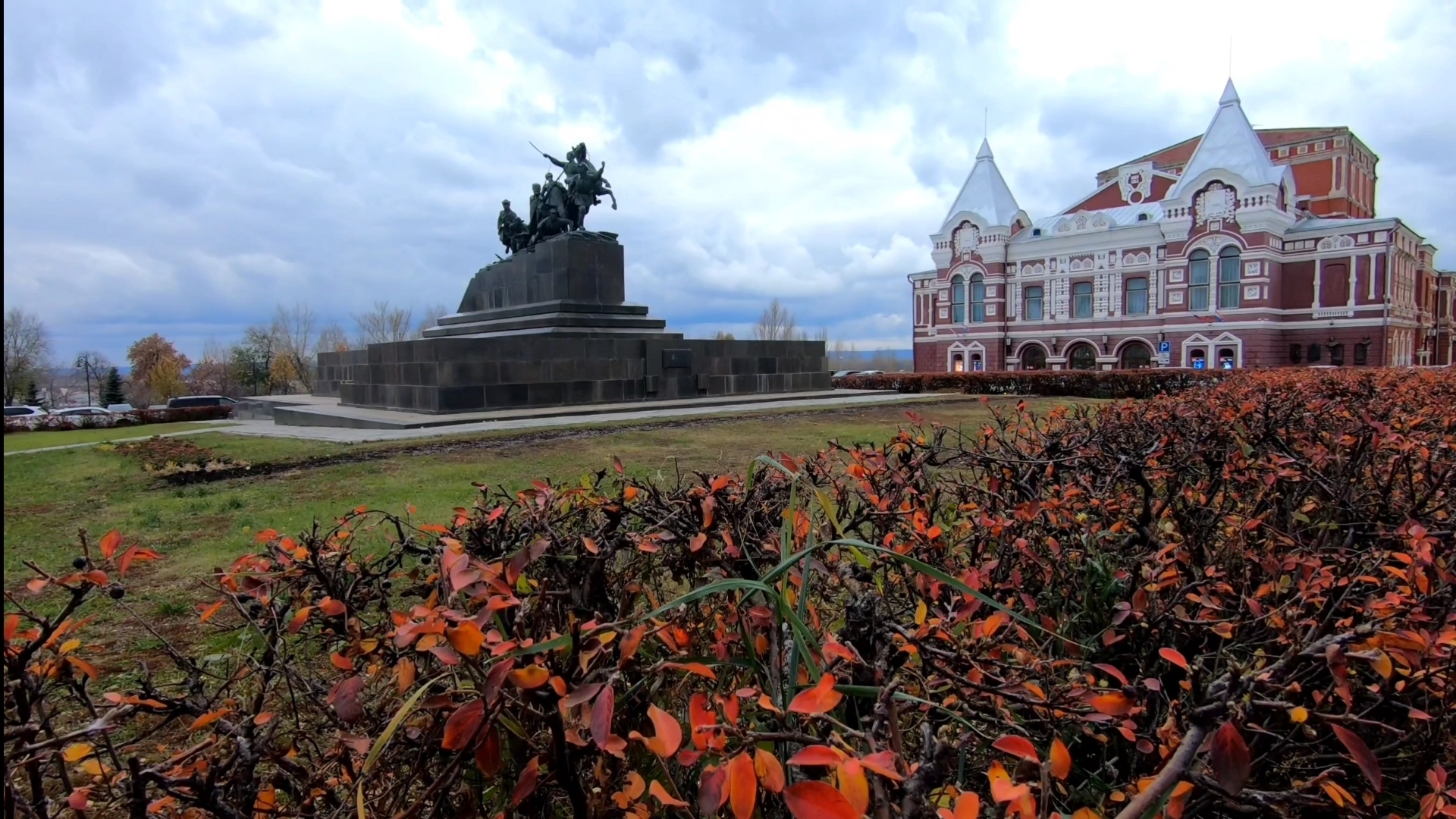 Самара - Струковский сад и Площадь Куйбышева