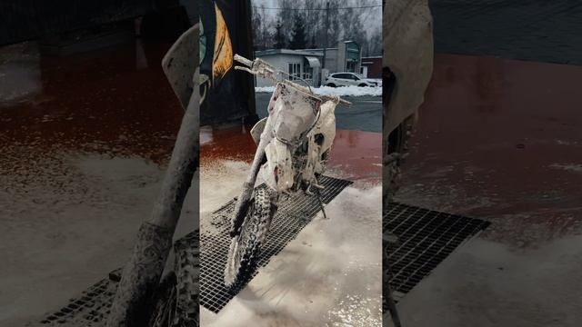Закрыл мотосезон