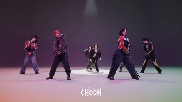 (Full Focused) tripleS(트리플에스) Visionary Vision 'Hit the Floor' 4K | STUDIO CHOOM ORIGINAL