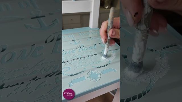 Декорируем детские стульчики
