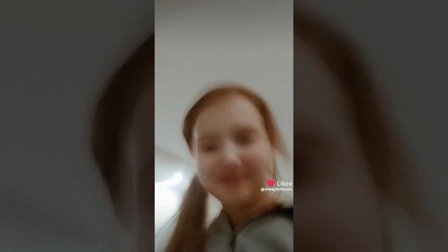 Like_7438352345311890101.mp4