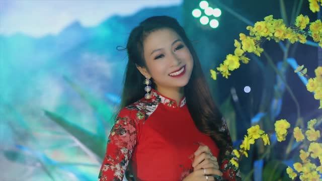 MÙA XUÂN TRÊN QUÊ HƯƠNG - LÊ THU HIỀN