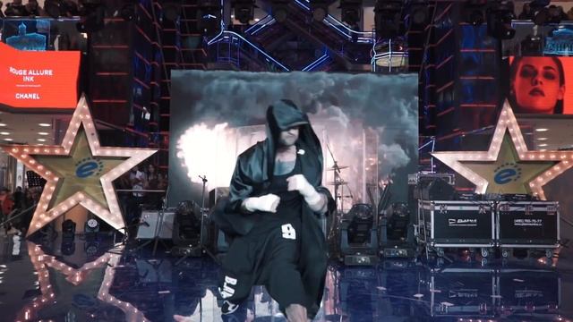 Мужское танцевальное шоу Grey House