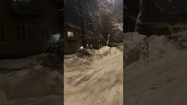 Вечерняя прогулка.
Деревня Радумля!.mp4