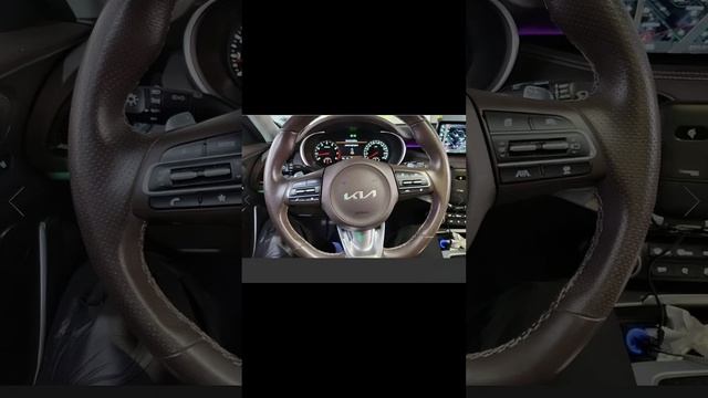 Stinger Meister 2.5 AWD Masters