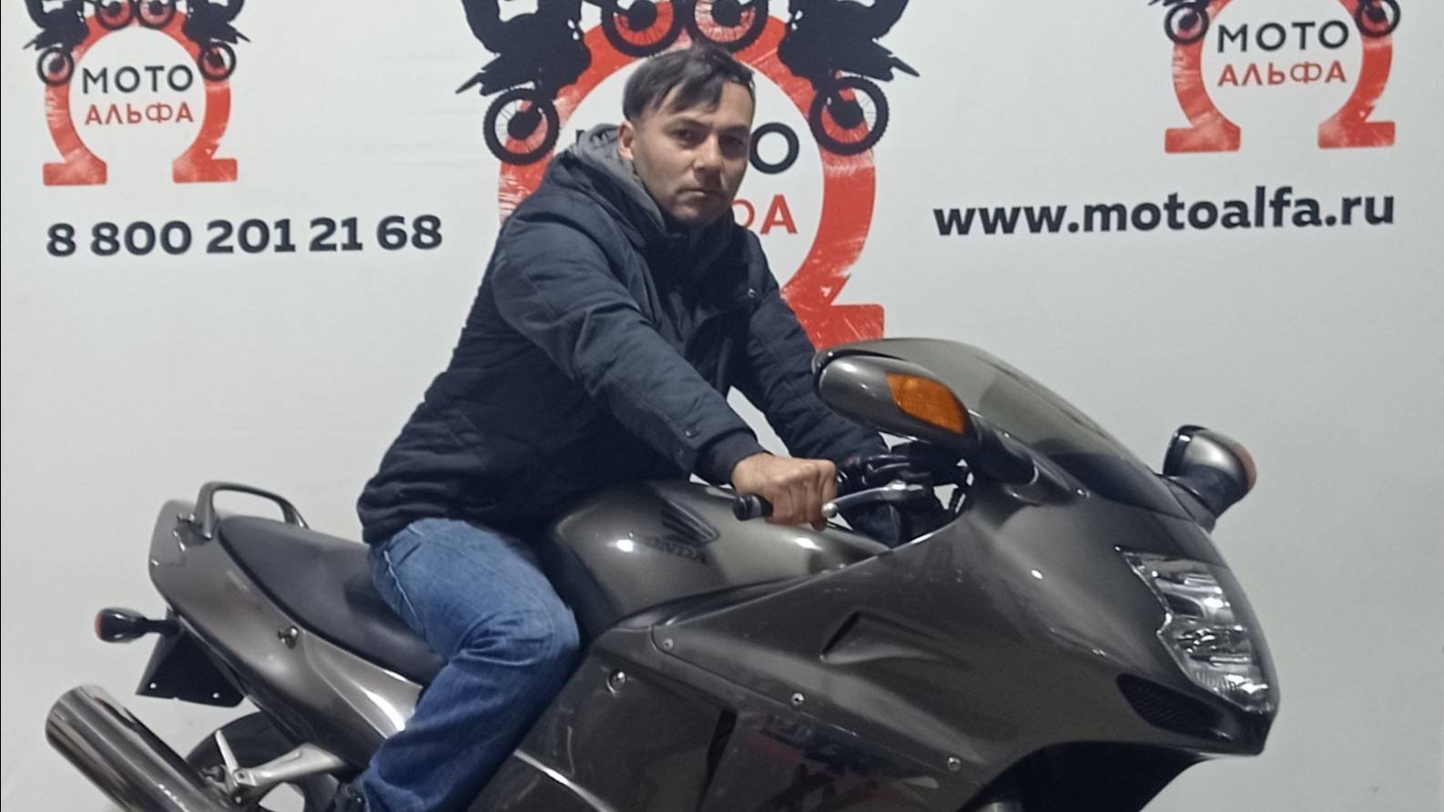 МОТОАЛЬФА Поздравляет Алексея из г. Симферополь  с покупкой мотоцикла: Honda CBR 1100 XX