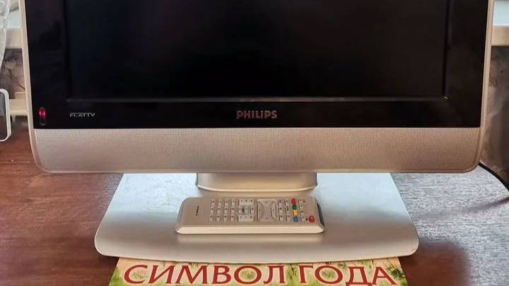 Обзор телевизора Philips 20PF5121/58