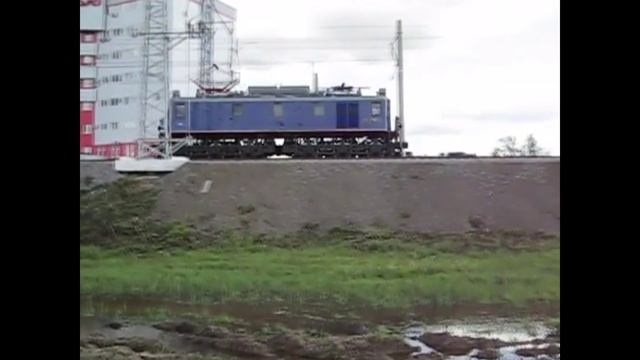 175-лет железным дорогам России. Электровоз ВЛ22М-1892 (ВННИЖТ) на кольце ОАО "ВНИИЖТ".