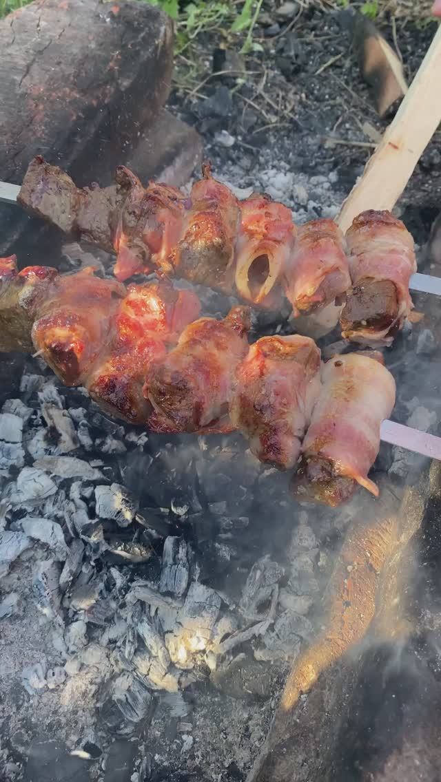 ГОВЯЖЬЯ печень в беконе