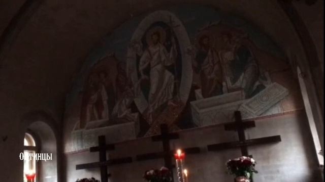 В часовне звучит песнопение , которое любил о.Илиодор.mp4