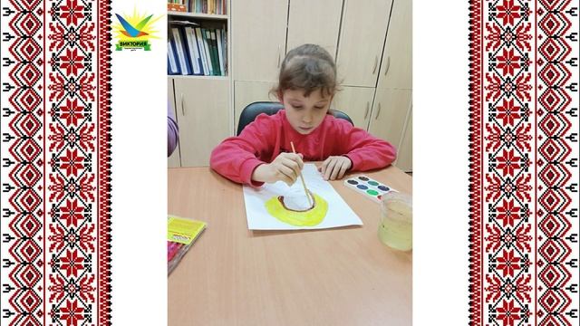 Выставка детских работ "Все начинается с мамы" Изостудия "Вдохновение" педагог  Долгополова А.В.