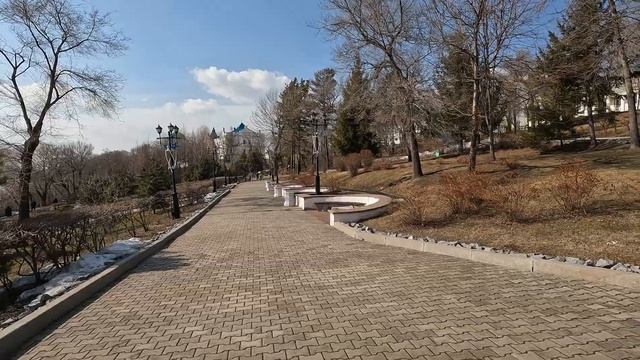 Хабаровск, весна 2023 года,  прогулка по городу.