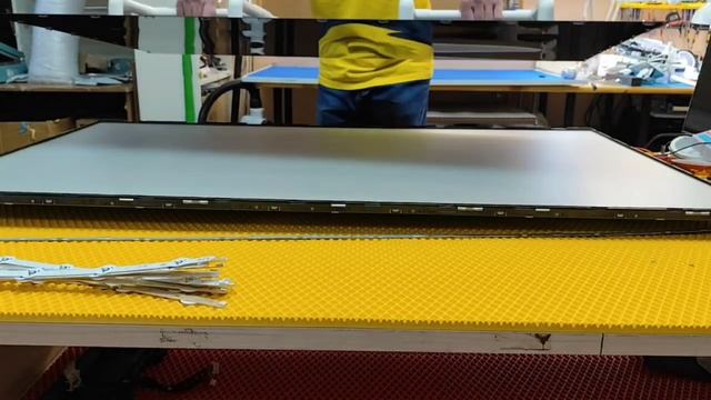 Снятие и установка матрицы на телевизор (Замена подсветки)
