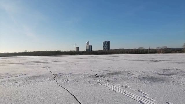 Верх Исетский пруд. жерлицы