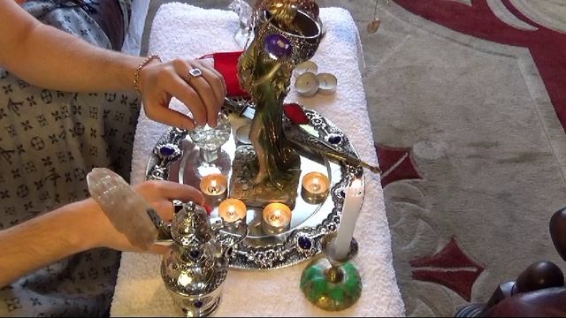 Навели порчу с кладбища из-за квартиры