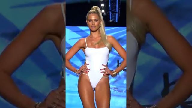 MONICA HANSEN BEACHWEAR 2020