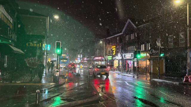 Прогулка по заснеженной Англии ⛄ Первый снегопад в 2024 году. Пешеходная экскурсия по Уилмслоу-роуд