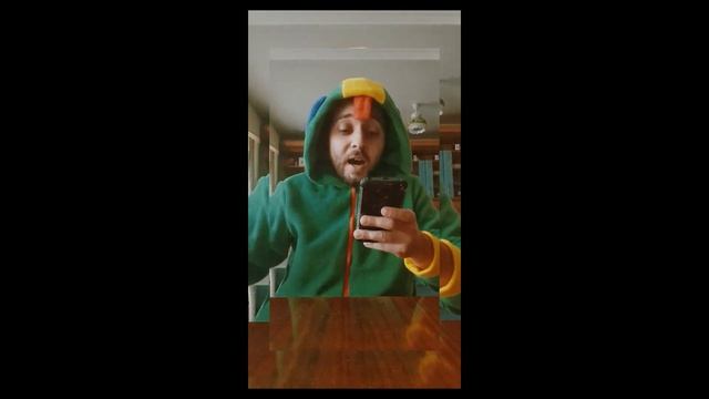 Праздник всё же праздник. Онлайн.