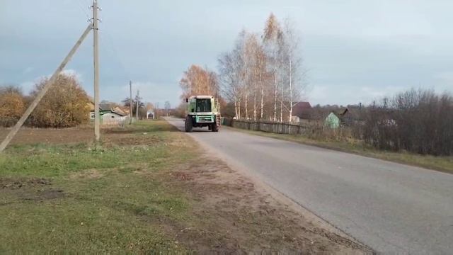 KLAAS MEGA 208
