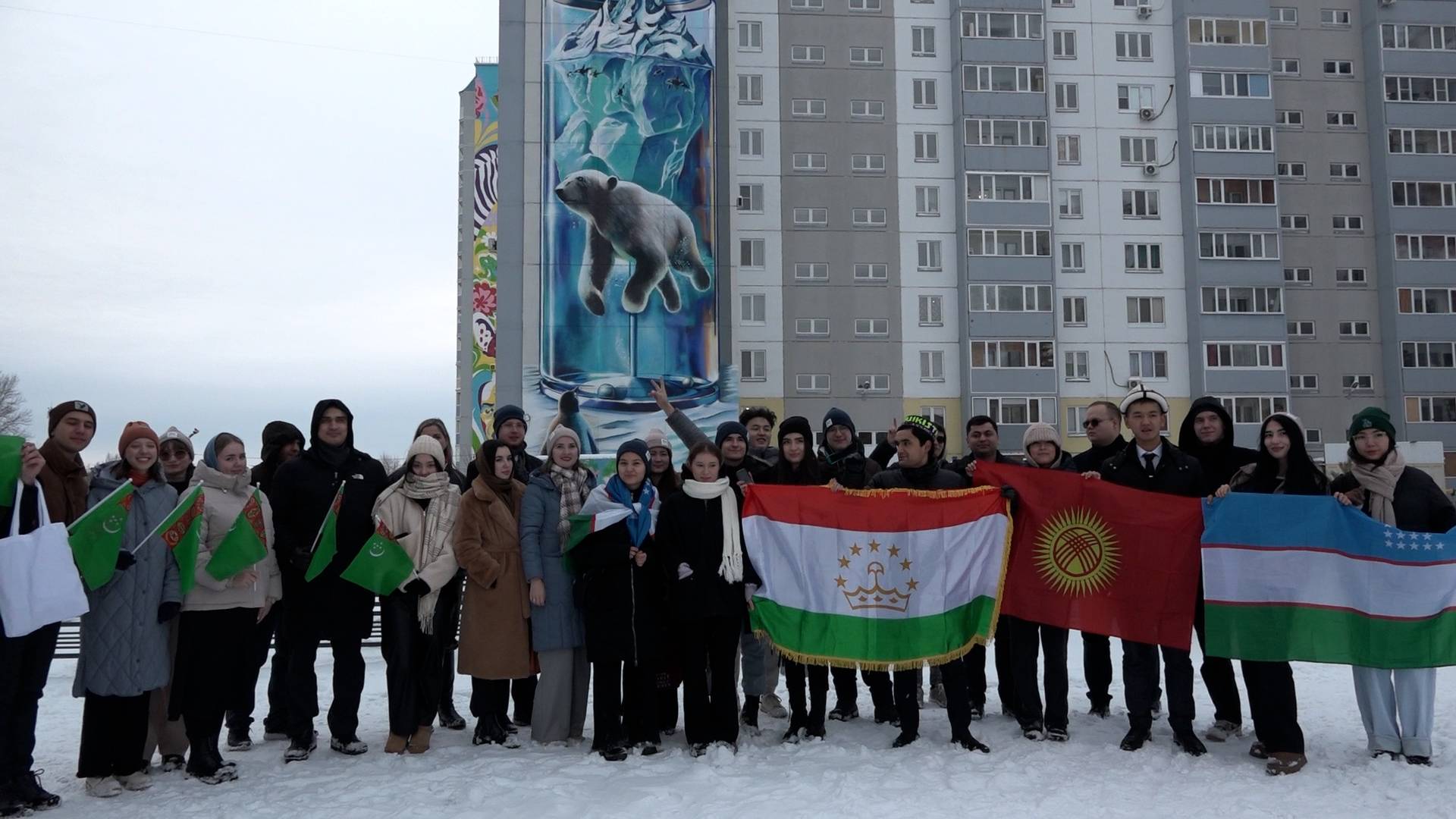 Экскурсия в «Модерн» для участников форума молодых лидеров «Россия – ЦАР»