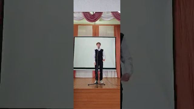 С Днем Матери Лицедеи