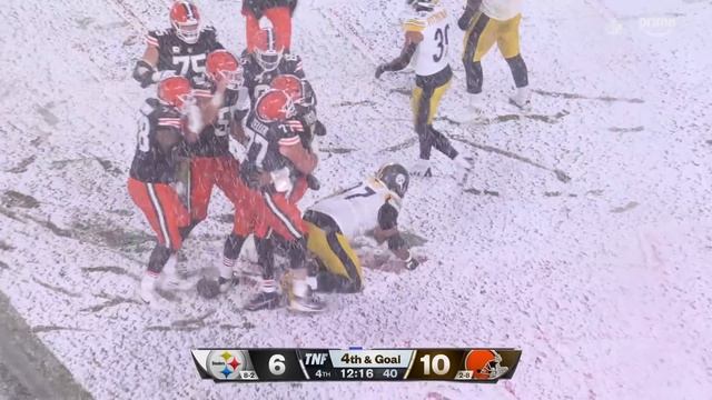 Winston's leaping TD lands QB on Steelers' naughty list