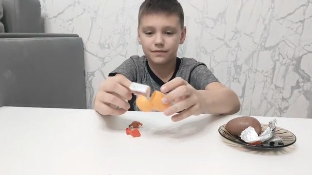Распаковка киндера