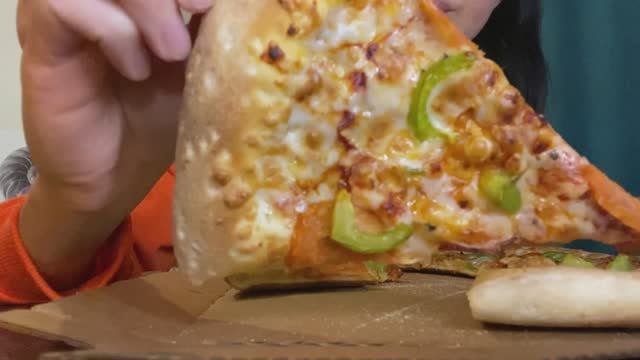 Остренькая Пепперони: Вкус, от которого невозможно оторваться! | Bite Bliss Chronicles