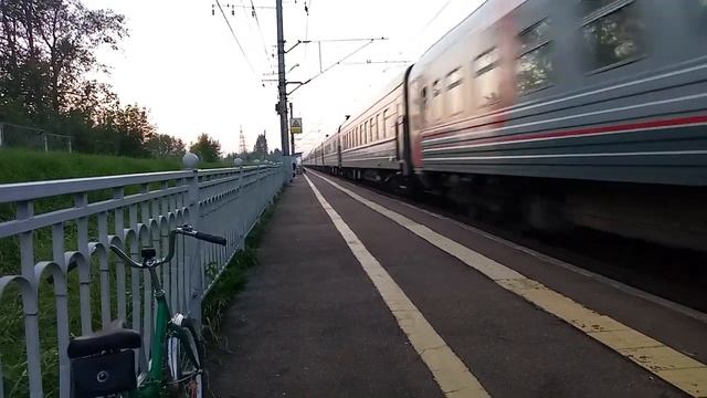 ЭП2К с поездом Мурманск Новороссийск.mp4