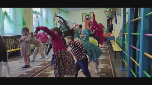 Акция ко Дню матери - "Зарядка с мамой"
гр. Почемучки, гр.Радуга