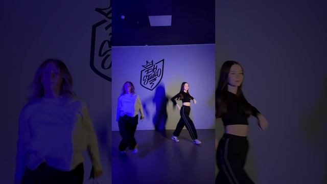JAZZ FUNK — это танцевальное направление, полное энергии, ритма и выразительности!