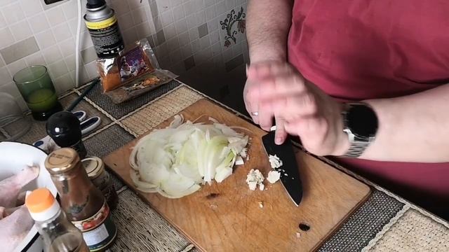 Цыплята корнишоны на гриле.