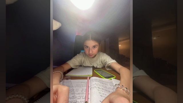 YouCut_20241122_233414280.mp4