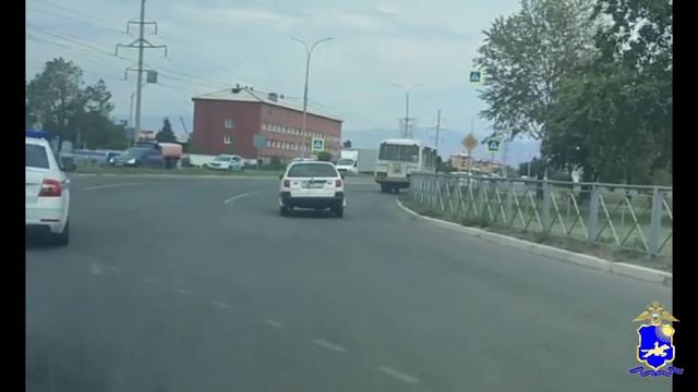 В Кызыле полицейские задержали нетрезвого угонщика, который, уходя от погони, совершил ДТП