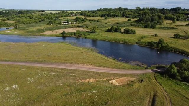 Тульская область. Чернский район. Река Розка в селе Липицы-Зыбино.