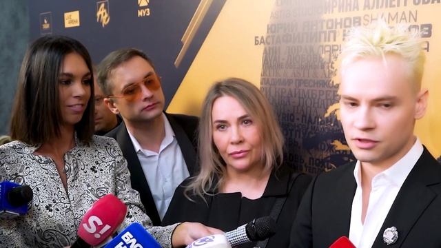День рождения SHAMAN’a: рокер в строгом костюме, послушный мальчик и новая легенда