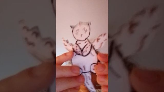 котёнок с крылышками