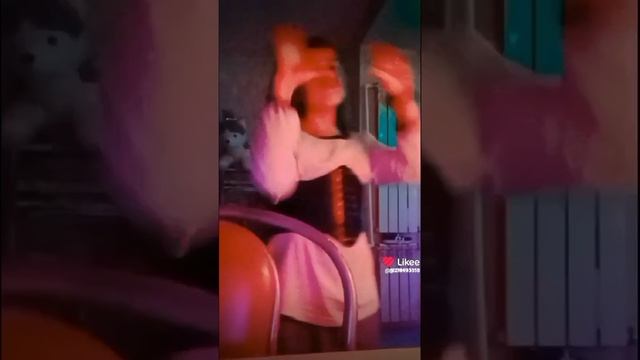 Like_7439460601188197280.mp4
