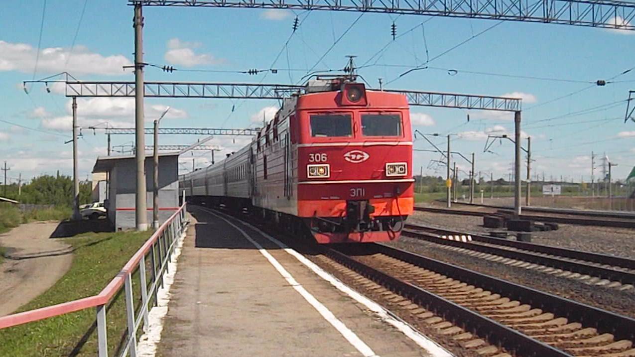 Электровоз ЭП1-306