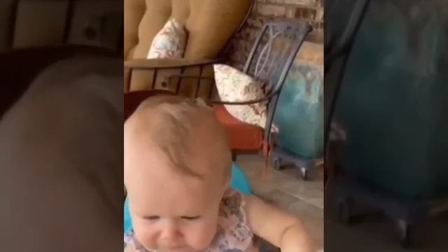 Как быстро успокоить ребенка, чтобы он перестал плакать 😁