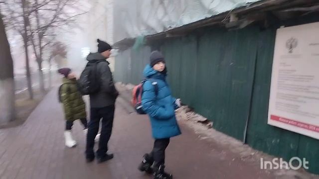 23.11.2024 Отправили детей в манеж Спартак на тренировку по лёгкой атлетике, а сами прогулялись.