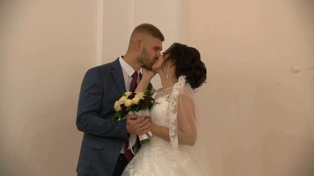 САМЫЕ БОРОДАТЫЕ ПОЦЕЛУИ_4