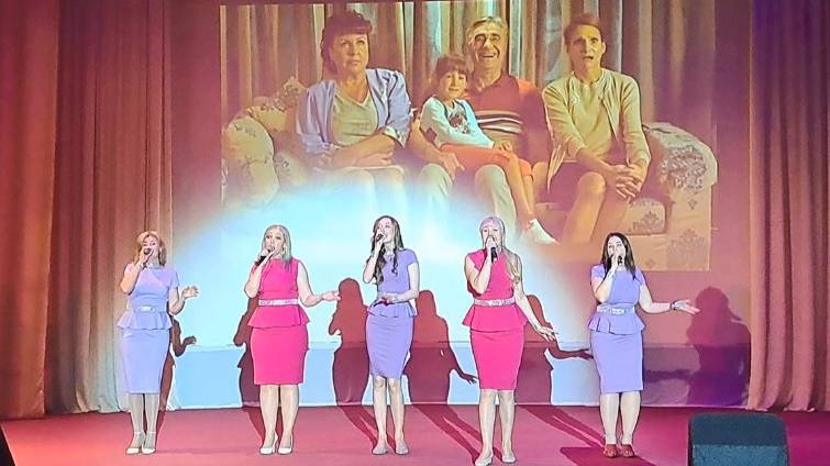 НАШ СОСЕД - ШОУ-ГРУППА "ВЕРНИСАЖ"