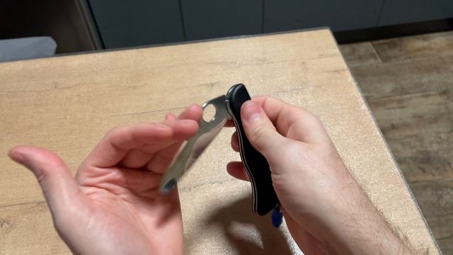 Victorinox Sentinel One Hand (0.8416.M3) 111 мм