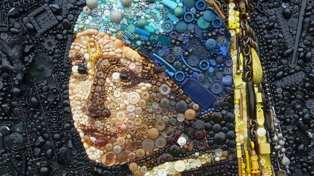 Искусство в каждой пуговице: уникальные украшения ручной работы