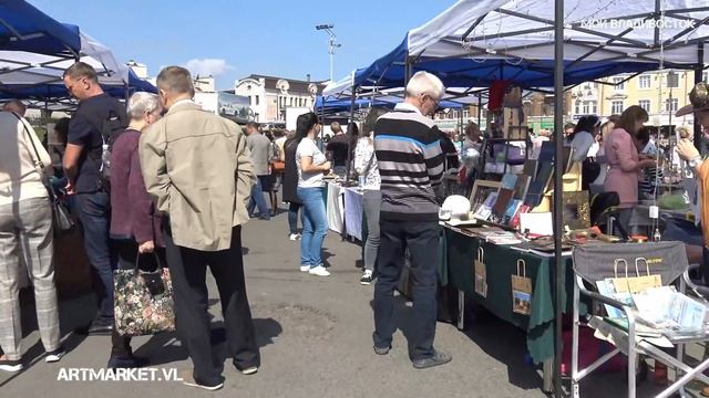AUTO САЛОН 2019 во Владивостоке (фрагмент).
