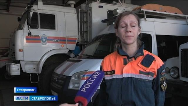 Хрупкая женщина в отважной профессии: в ставропольском управлении МЧС работает многодетная мама