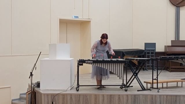 Э.Сежурне "Пчела"